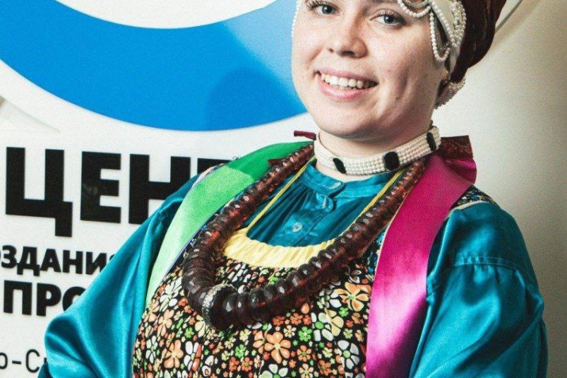 В Бурятии воссоздали янтарные бусы семейских для всероссийской выставки ВСГИК