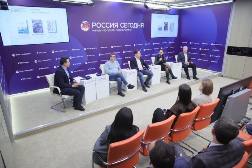 Общероссийской литературной Премии "Дальний Восток" имени В. К. Арсеньева (16+) Фотограф Виталий Белоусов, медиагруппа "Россия сегодня"