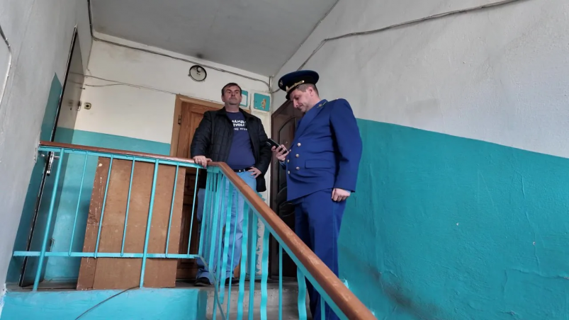 Жителей возмутила несправедливость в ремонте подъездов Народный Фронт Крыма