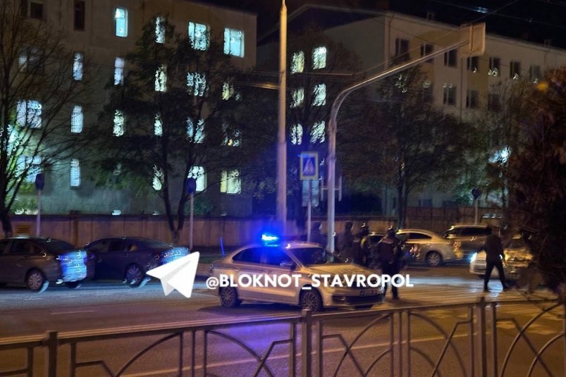 С места взрыва в Ставрополе Телеграм-канал "Блокнот Ставрополь" (18+)