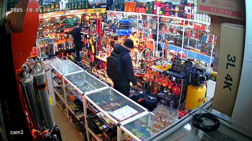 Подозреваемого в краже инструментов из павильона разыскивают в Ангарске Управление МВД России по Ангарскому городскому округу