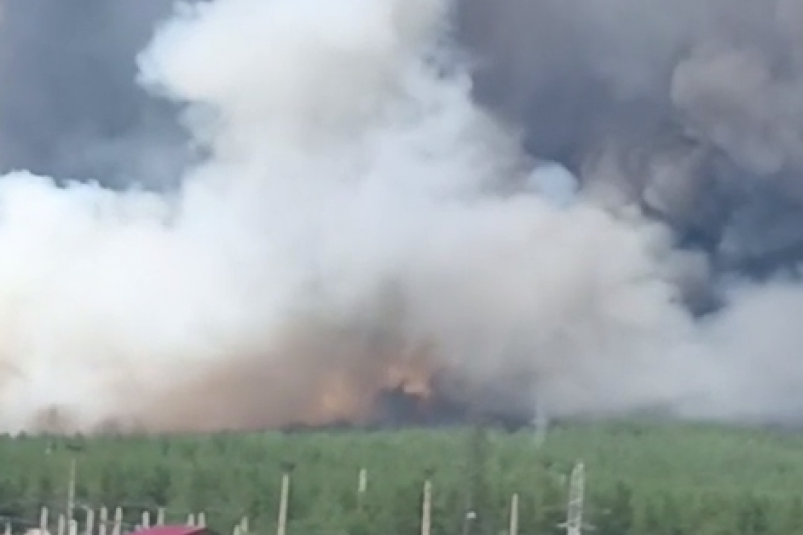 Пожар в Атамановке Кадр из видео