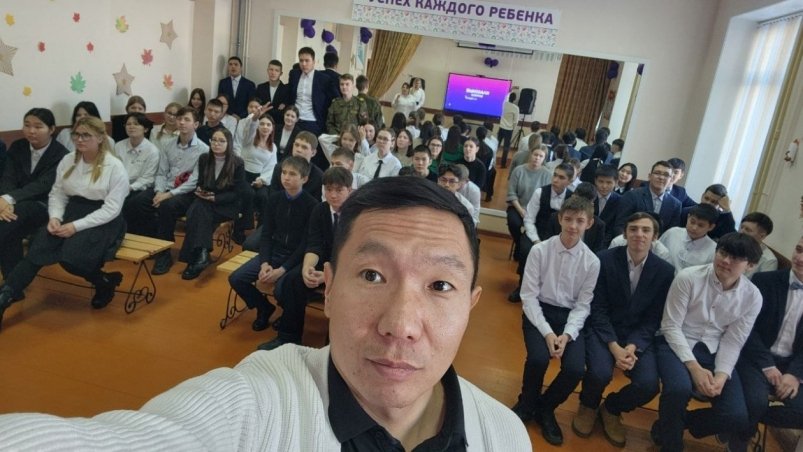 Чингис Болотов подчеркнул важность авторитета учителя Из личного архива Ч. Болотова