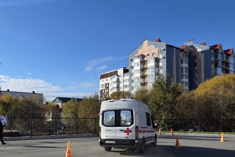 Скорость и мастерство: водители скорой помощи Южно-Сахалинска соревнуются в мастерстве пресс-служба министерства здравоохранения Сахалинской области