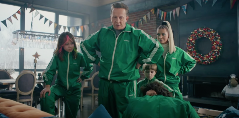 Вышел трейлер новогоднего фильма "Письмо Деду Морозу" с Наталией Орейро кадр из фильма (6+) Вышел трейлер новогоднего фильма "Письмо Деду Морозу" с Наталией Орейро кадр из фильма (6+)