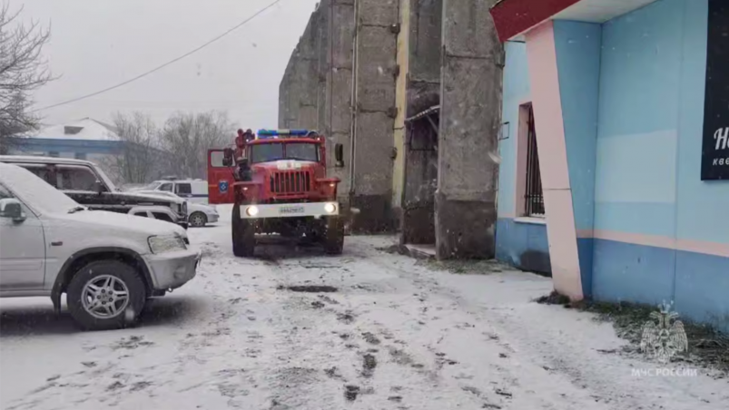 С места событий пресс-служба МЧС России по Камчатскому краю С места событий пресс-служба МЧС России по Камчатскому краю