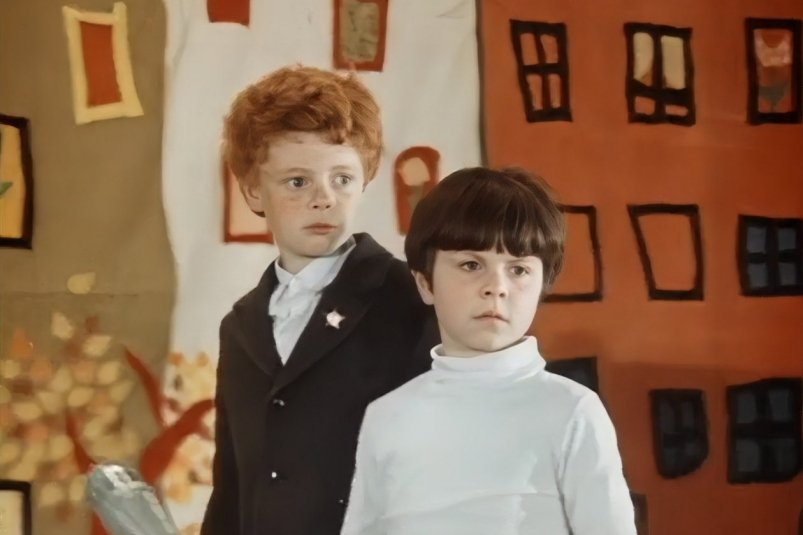 Попробуйте разбудить в себе дух авантюриста из страны Советов кадр из фильма "Волшебный голос Джельсомино" (6+), 1977 год Попробуйте разбудить в себе дух авантюриста из страны Советов кадр из фильма "Волшебный голос Джельсомино" (6+), 1977 год