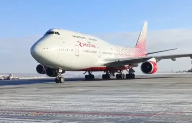 Boeing 747 известен как "самолет-слон" и "королева небес" скриншот видео - Антон Сильвоник Boeing 747 известен как "самолет-слон" и "королева небес" скриншот видео - Антон Сильвоник