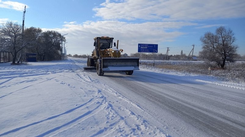 Дорожники готовы к борьбе с залповыми снегопадами в межсезонье министерство транспорта и дорожного хозяйства Амурской области
