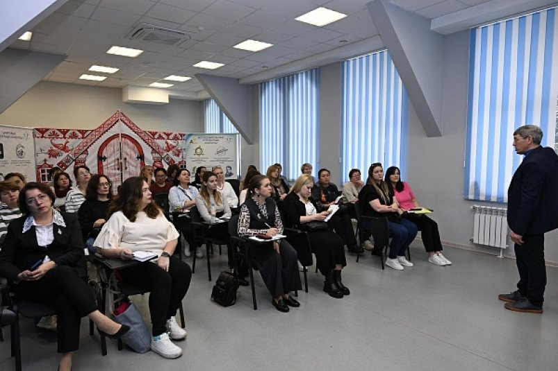 Систему работы с одаренными детьми в Сочи изучают учителя со всей России пресс-служба администрации Сочи