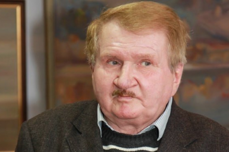 Роман Цымбало с сайта Забайкальского краевого художественного музея