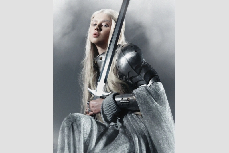 Певица ANILEDA (Аделина Ахметова) Александр Новиков