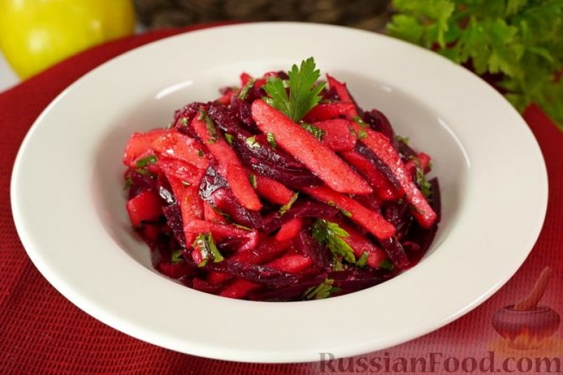 Свекольный салат с яблоком и хреном russianfood.com
