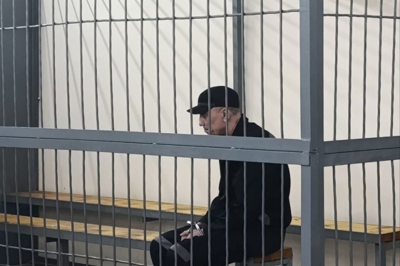 Задушил подруг по очереди: маньяк Попков вновь ответит в суде за двойное убийство Объединенная пресс-служба судов общей юрисдикции Задушил подруг по очереди: маньяк Попков вновь ответит в суде за двойное убийство Объединенная пресс-служба судов общей юрисдикции