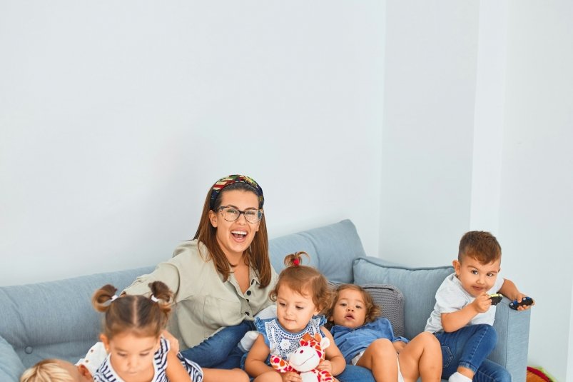 Опубликован список бесплатных услуг для многодетных семей на осень и зиму krakenimages/unsplash