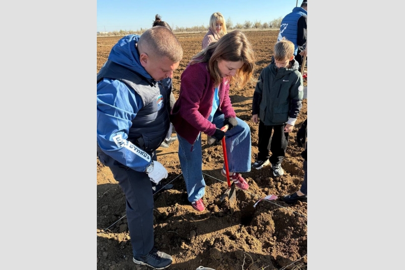 Высадка деревьев Соцсети главы минприроды Рк Ольги Шевцовой