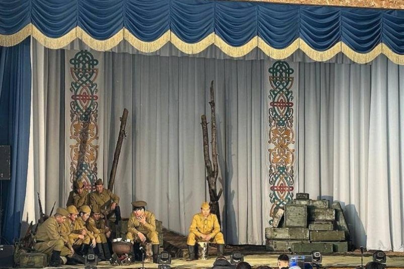 Спектакль о Номоконове с сайта театра "Амар Сайн"