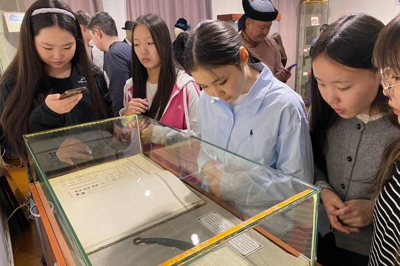 Гости смогут познакомиться с культурой Бурятии через мастер-классы, выставки и концерты минкультуры РБ