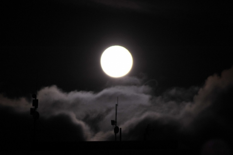 Суперлуние Юрий Гуршал, ИА SakhalinMediа