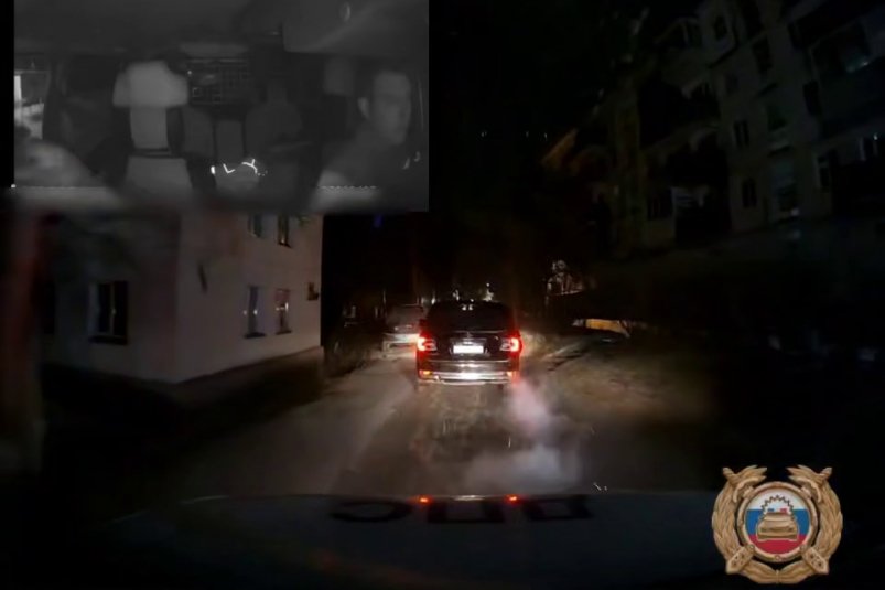 Пьяный водитель устроил гонки с полицией в Бодайбо Отдел пропаганды УГИДД России по региону