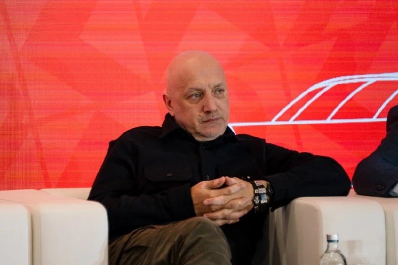 Захар Прилепин пресс-службы проекта "Культурный десант 42/45"