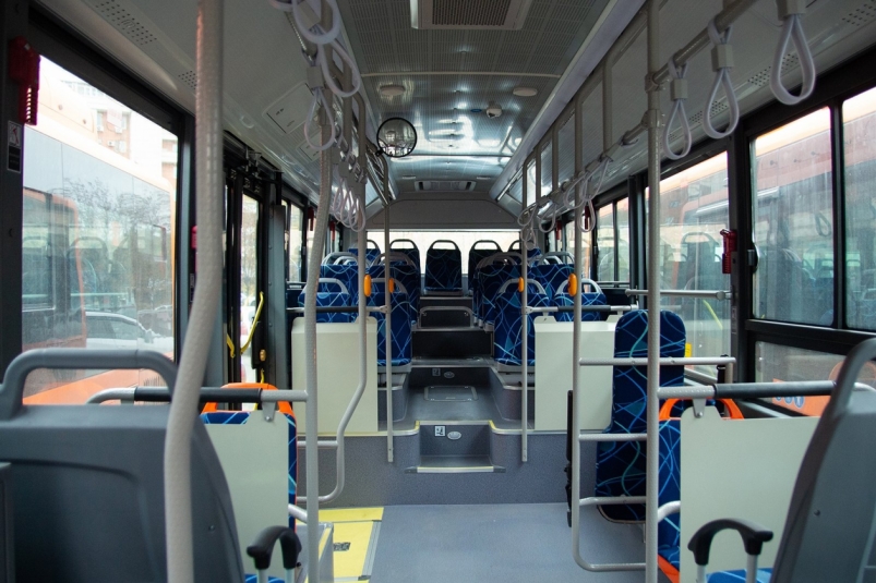 Общественный транспорт, автобус, сиденья, места для пассажиров Юлия Матреницкая, ИА AmurMedia.ru