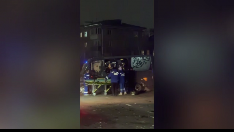 В Улан-Удэ автомобиль врезался в маршрутку Комитет по транспорту г. Улан-Удэ