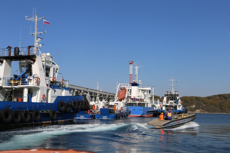 "Транснефть – Порт Козьмино" провело учебно-тренировочное занятие в заливе Находка пресс-служба "Транснефть – Порт Козьмино"