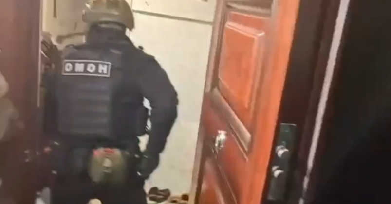 Семерых злоумышленников задержали за похищение человека и вымогательство в Ангарске Пресс-служба СУ СКР по региону