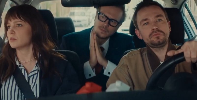 Александр Петров разводится в трейлере комедии "Комментируй это" кадр из фильма (16+)