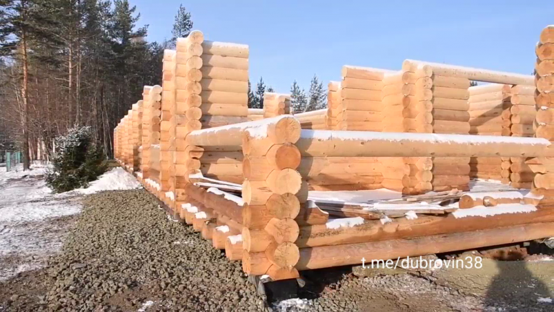 Текущая обстановка на стройплощадке будущей базы скриншот видео тг-канала мэра Братска (18+)