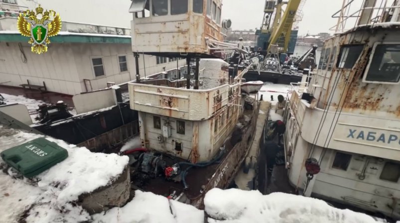 Подтопление двух теплоходов произошло в Иркутске Пресс-служба Восточно-Сибирской транспортной прокуратуры