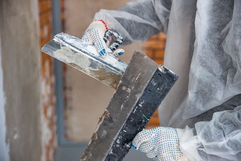 Строительство, стройматериалы, штукатур, шпатель, цемент Илья Аверьянов, ИА PrimaMedia