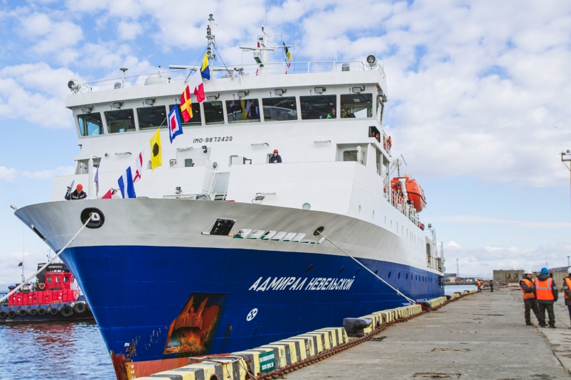 Теплоход "Адмирал Невельской" Владислав Беляцкий, ИА SakhalinMedia