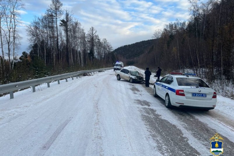 В Бурятии женщина погибла в ДТП с автобусом ГИБДД по Бурятии