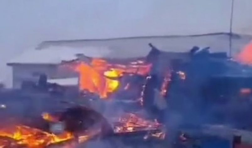 В Приамурье возобновили теплоснабжение соцобъектов после пожара на котельной скрин с видео МЧС по Амурской области