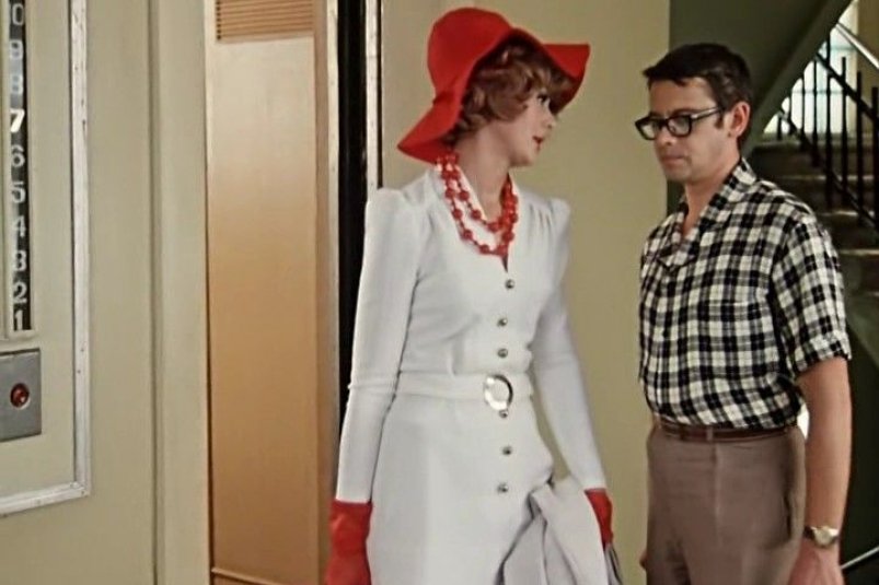 "Иван Васильевич меняет профессию" (12+) стоп-кадр из фильма