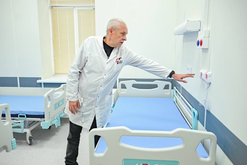 Оборудование палаты Соцсети губернатора Севастополя Михаила Развожаева