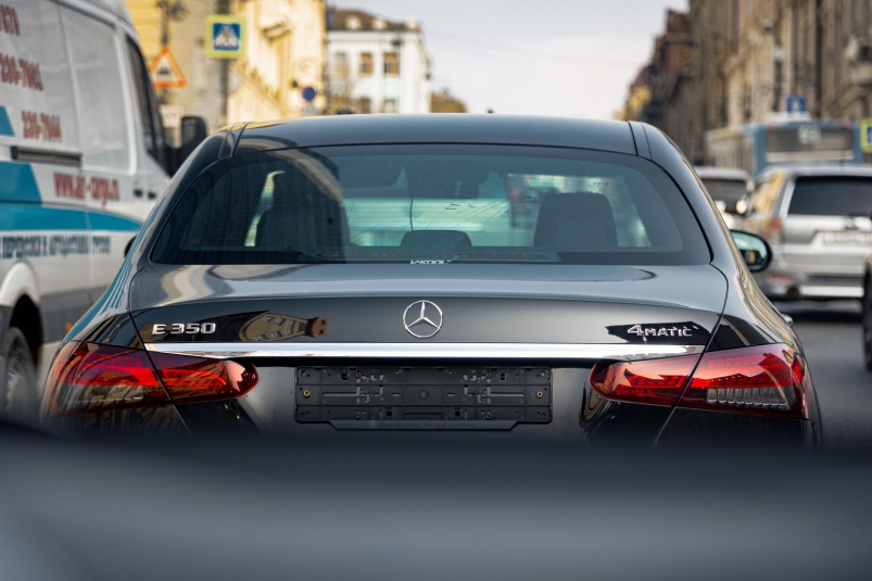 В Сочи изъяли элитный Mercedes за уклонение от таможенных платежей Илья Аверьянов