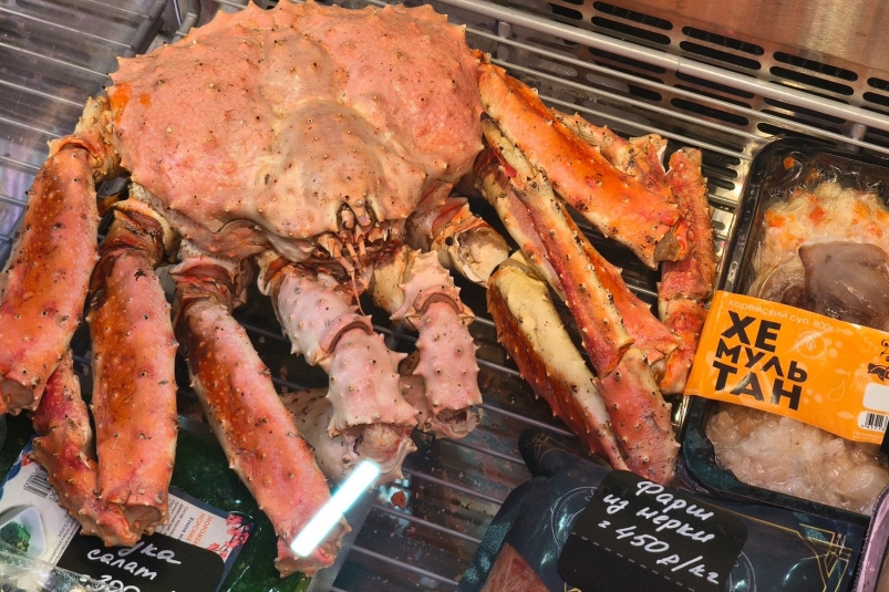 Прилавки рыбного рынка Ирина Васильева, ИА KamchatkaMedia