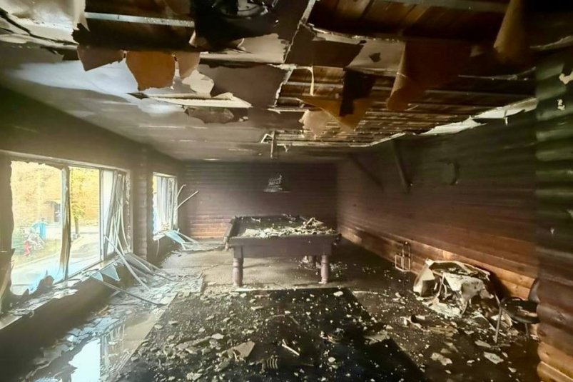 Сауна с бассейном и бильярдом сгорела в Светлограде ГУ МЧС по Ставрополью