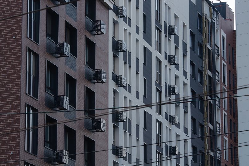 Точечная застройка, высотка, дом, жилье, квартира, окна Юлия Матреницкая, ИА AmurMedia.ru