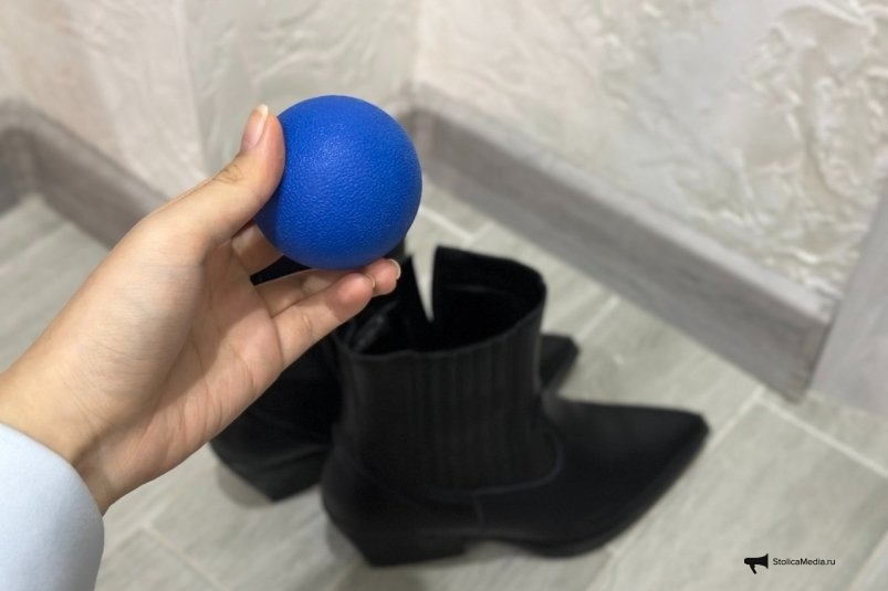 Два шарика на стельку: ногам тепло даже в летних в носках - и не потеют ИА StolicaMedia