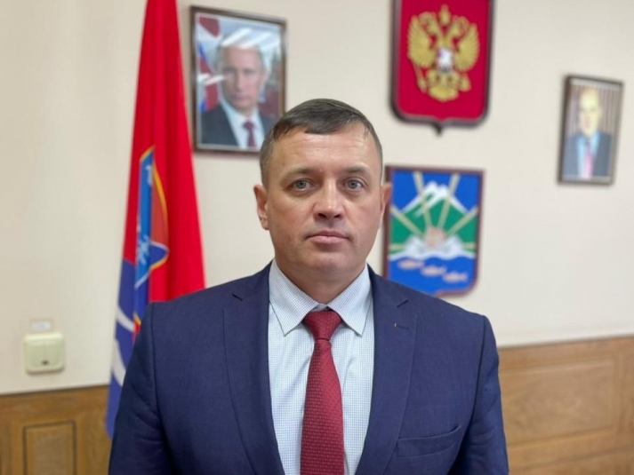 Руслан Марзоев избран главой Омсукчанского муниципального округа Источник