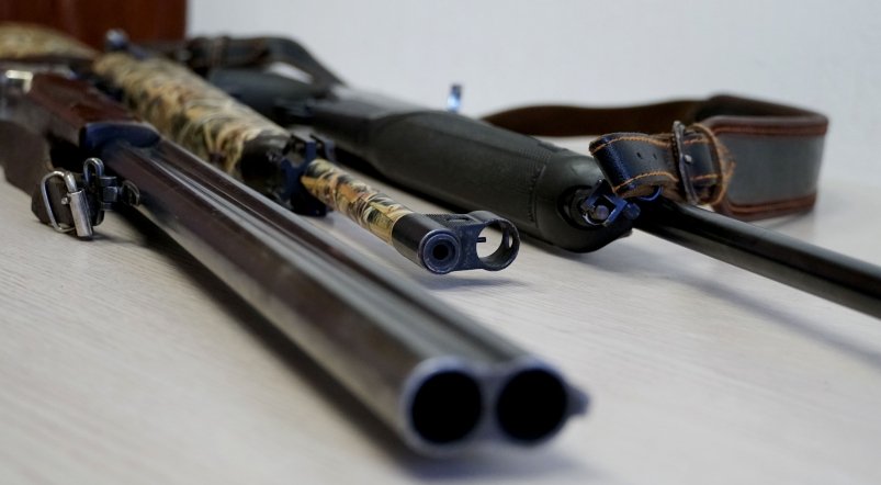 За минувшую неделю сахалинцы добровольно сдали 5 охотничьих ружей и 4 патрона пресс-служба Росгвардии по Сахалинской области