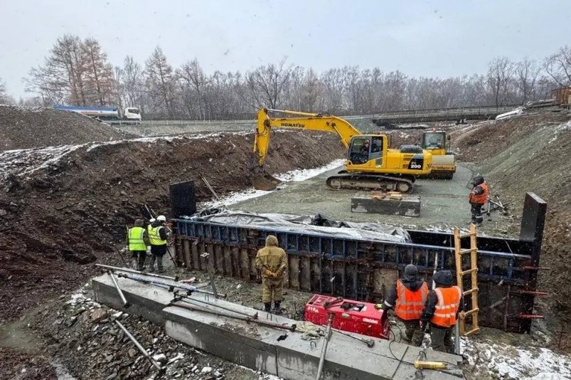 Ремонт моста через реку Христофоровка пресс-служба министерства транспорта и дорожного хозяйства Сахалинской области
