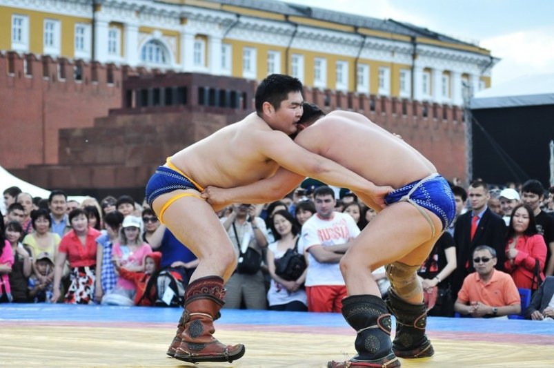 Раньше бурятские борцы выступали прямо на Красной площади минспорт Бурятии