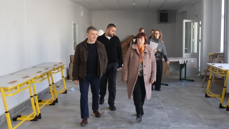 Капитальный ремонт школы № 22 - бывшего начфака УГПИ Александр Шепырев, ИА UssurMedia