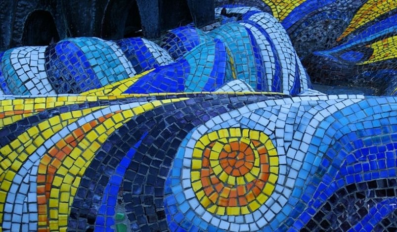 Фрагмент мозаики в Мисхоре Соцсети И. Гладких