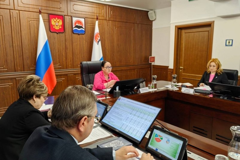 Заседание комитета по социальной политике Законодательное собрание Камчатского края